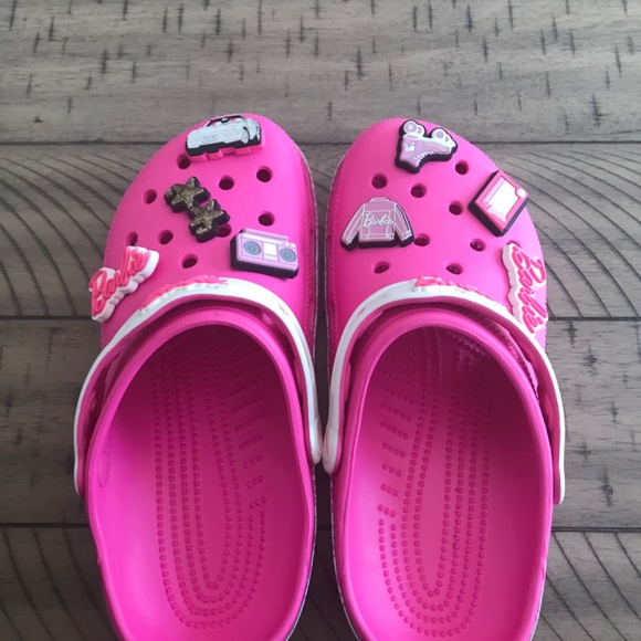 Crocs Barbie Classic Clog Women Size 9 Electric Pink - Picture 3 of 8